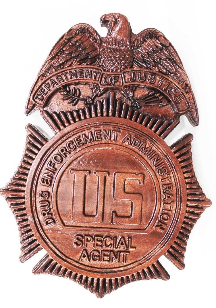 AP-2528 - Carved 3-D Mahogany Plaque of theBadge of a Special Agent of the Drug Enforcement Agency (DEA), Department of Justice 