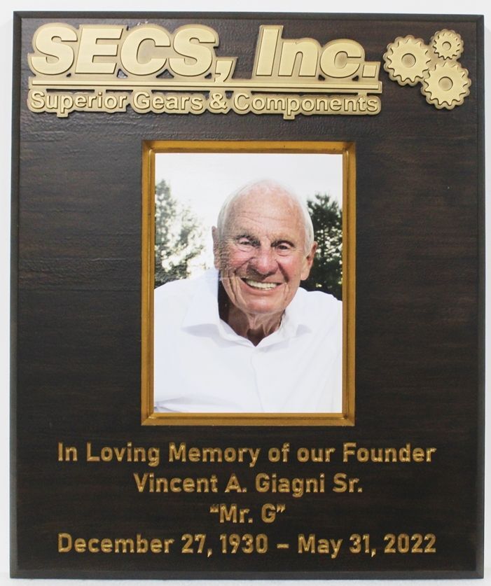 VP-1800- Carved Mahogany Memorial Plaque for Founder of SECS, Inc., with Giclee Photo
