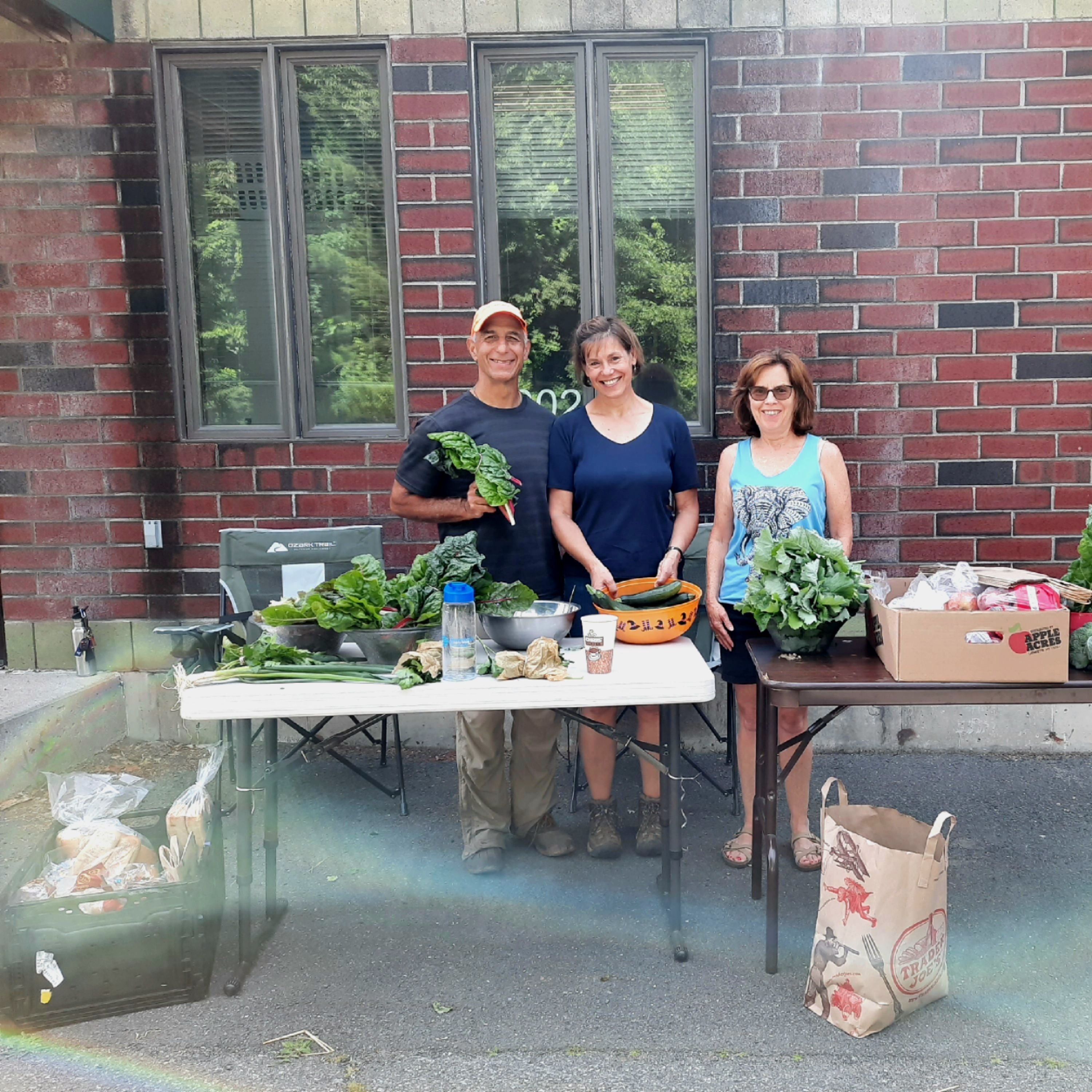 CAPTAIN CHS's Pantry Produce Stand Opens!