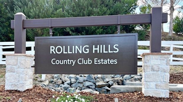 E14009 - Carved HDU Sign for "Rolling Hills Country Club Estates"