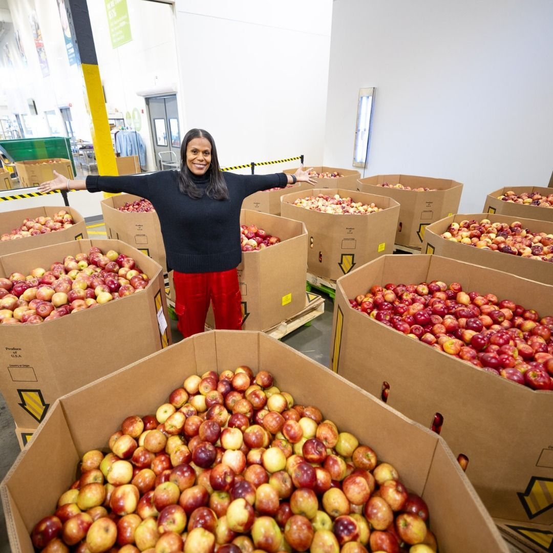 $100K to Second Harvest Heartland, People Serving People & Support+Feed