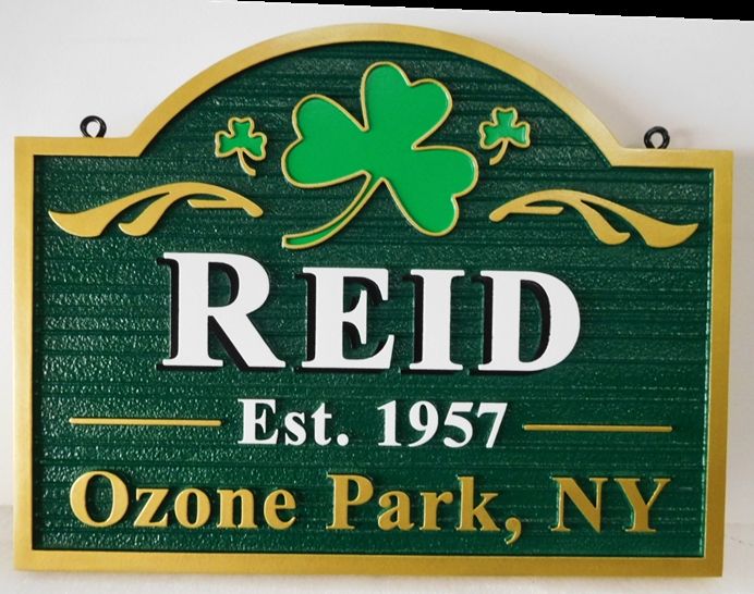 I18411-  Irish Address Sign for "Reid" Family, with a  2.5-D Carved Shamrock