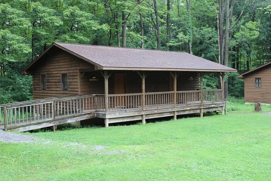 Arbor Village Cabin Exterior