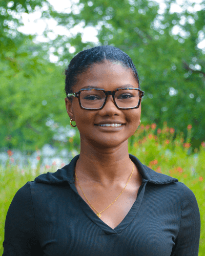 Mia Livingston, LMFT-A