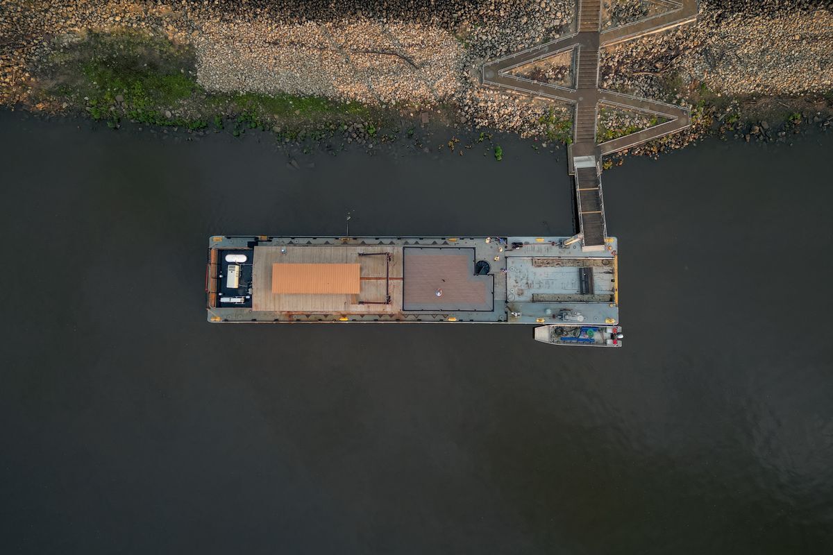 Outside the classroom (4)