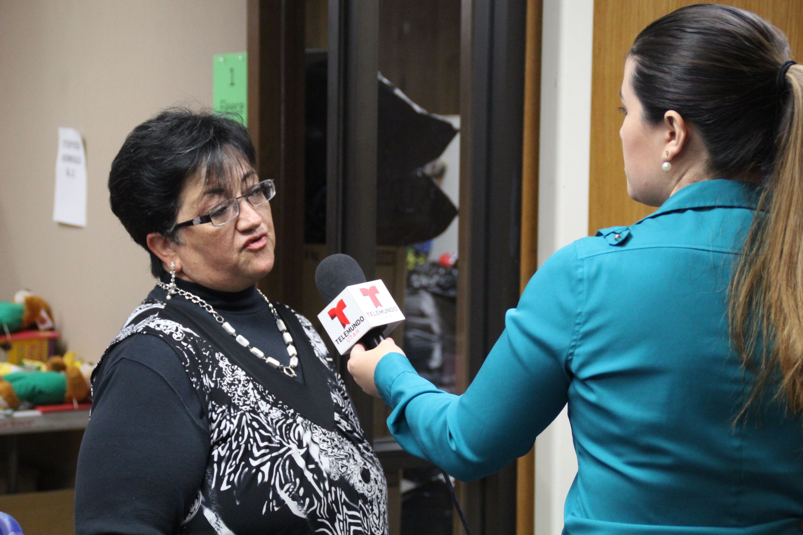 Telemundo: Regalos Para Niños de Bajos Recursos