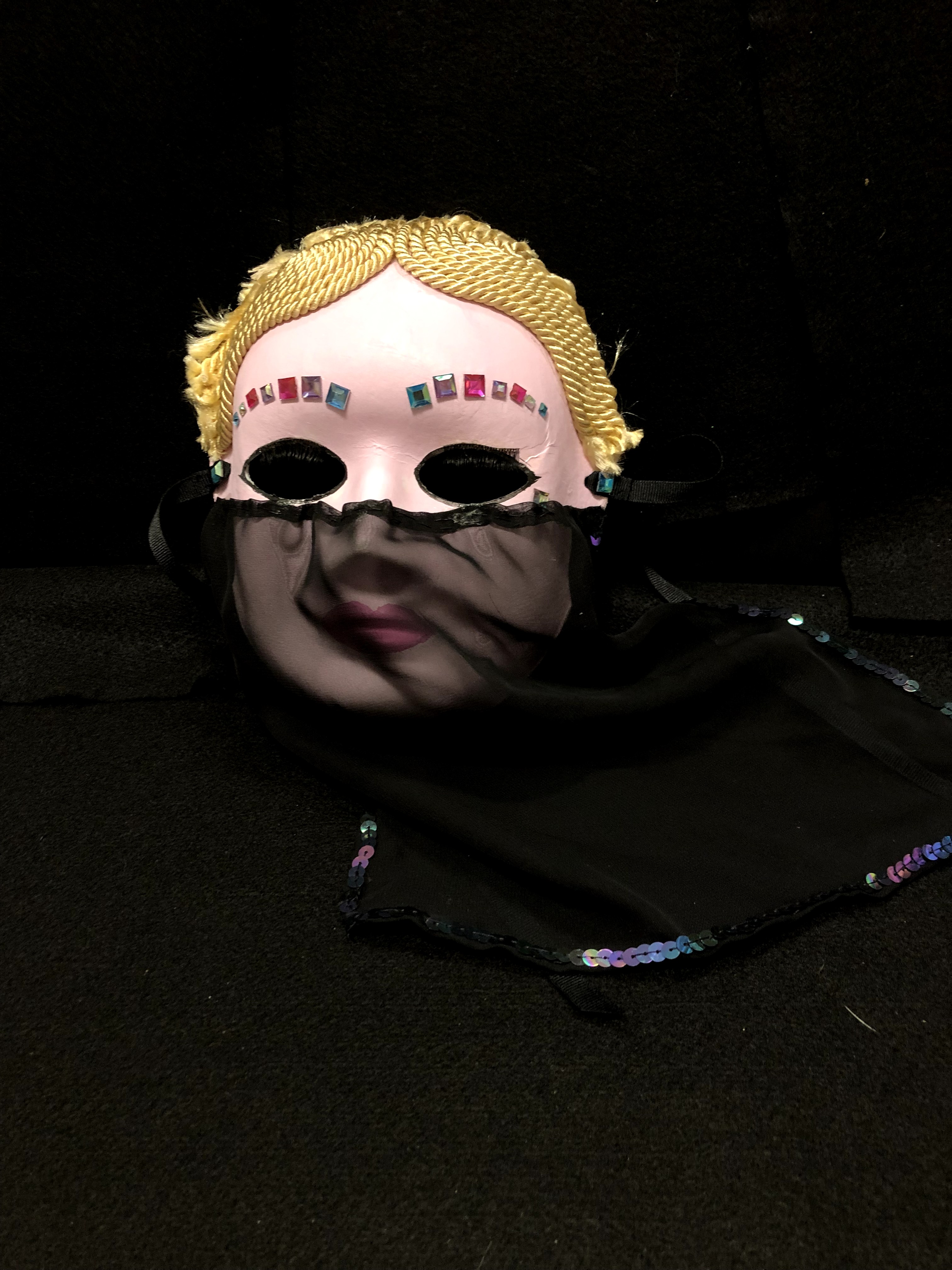 #123 - Sylvia Troust