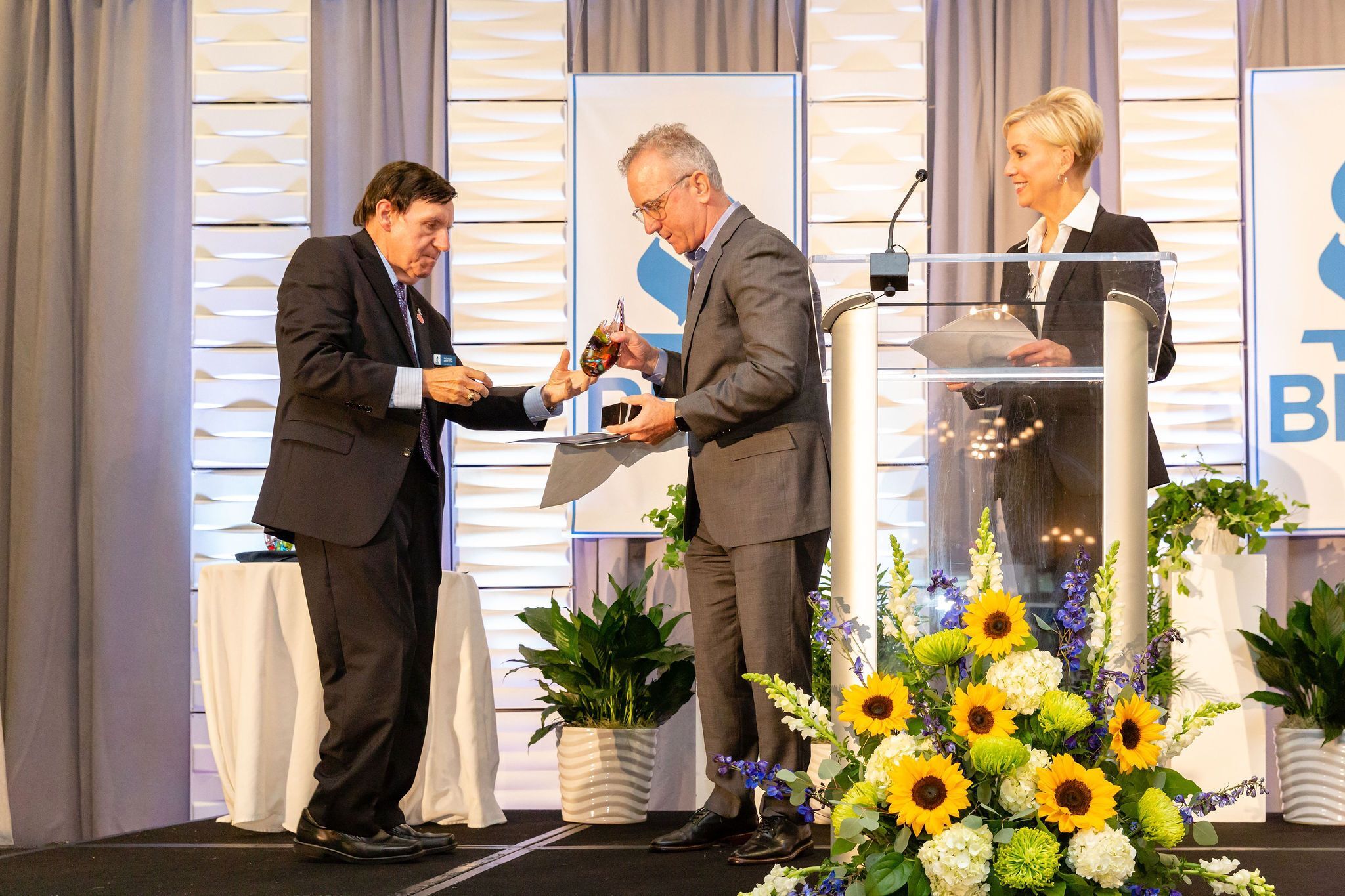 Maumee Valley Habitat for Humanity wins Torch Award