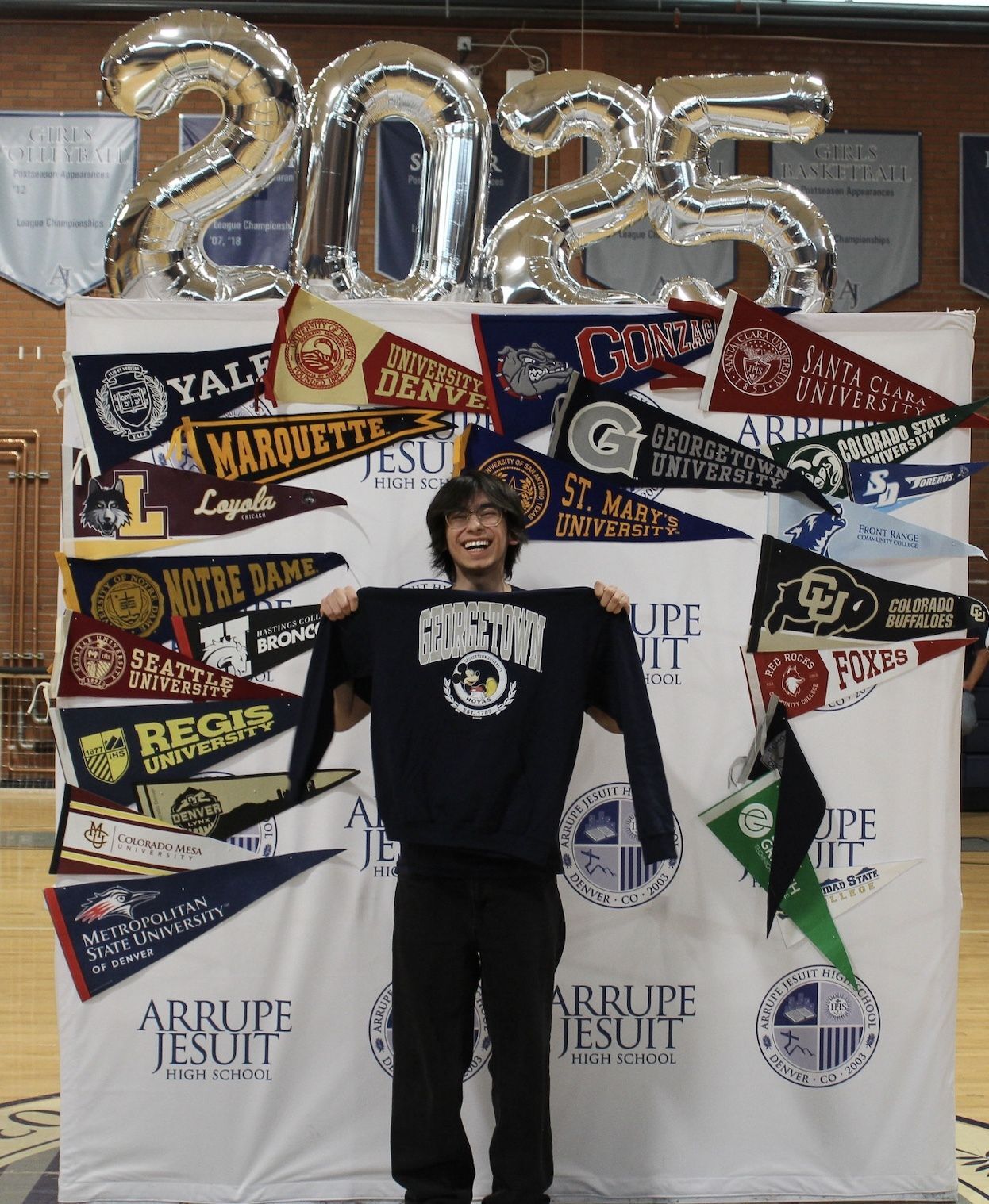 Arrupe Jesuit Student Spotlight: Isaiah Almaguer