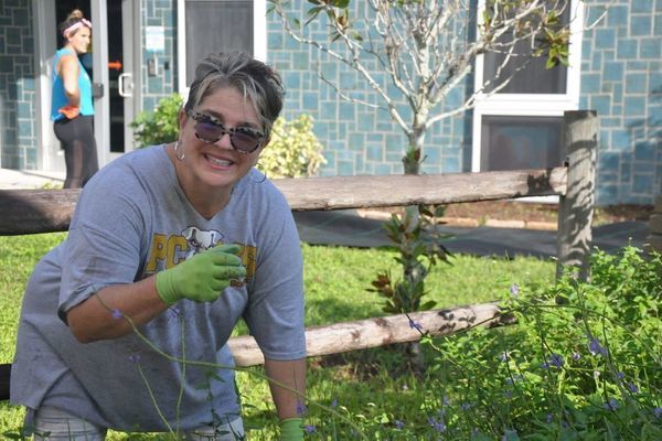 Volunteer : How To Help : Keep Charlotte Beautiful, Inc.