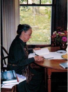 In Memoriam: Mary Ward Brown June 18, 1917-May 14, 2013