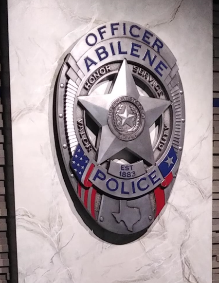 MD4191 -  Badge of a Police Officer of Abilene, Texas