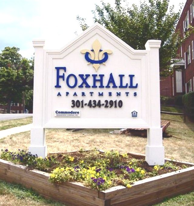 K20043  -  Entrance Sign for Foxhall Apartments, with Two Posts, Top arch,  and Fleur-de-Lis