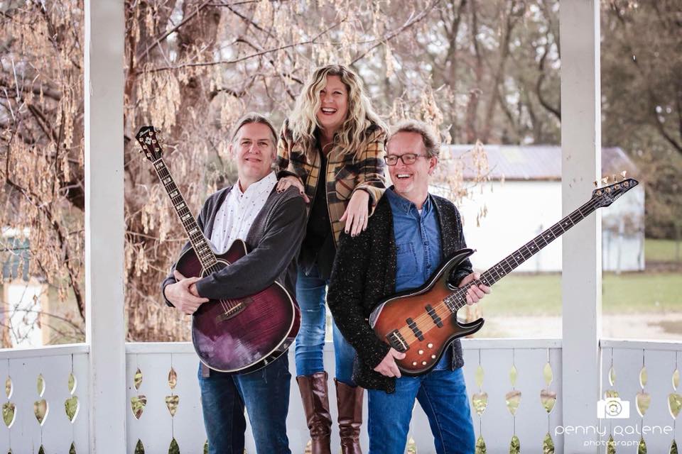 Music in the Park presents Seven Bridges