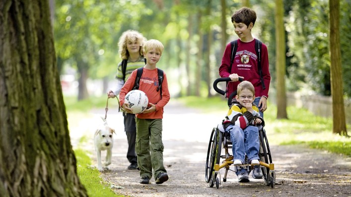 10 things every parent of a special needs child should have before traveling