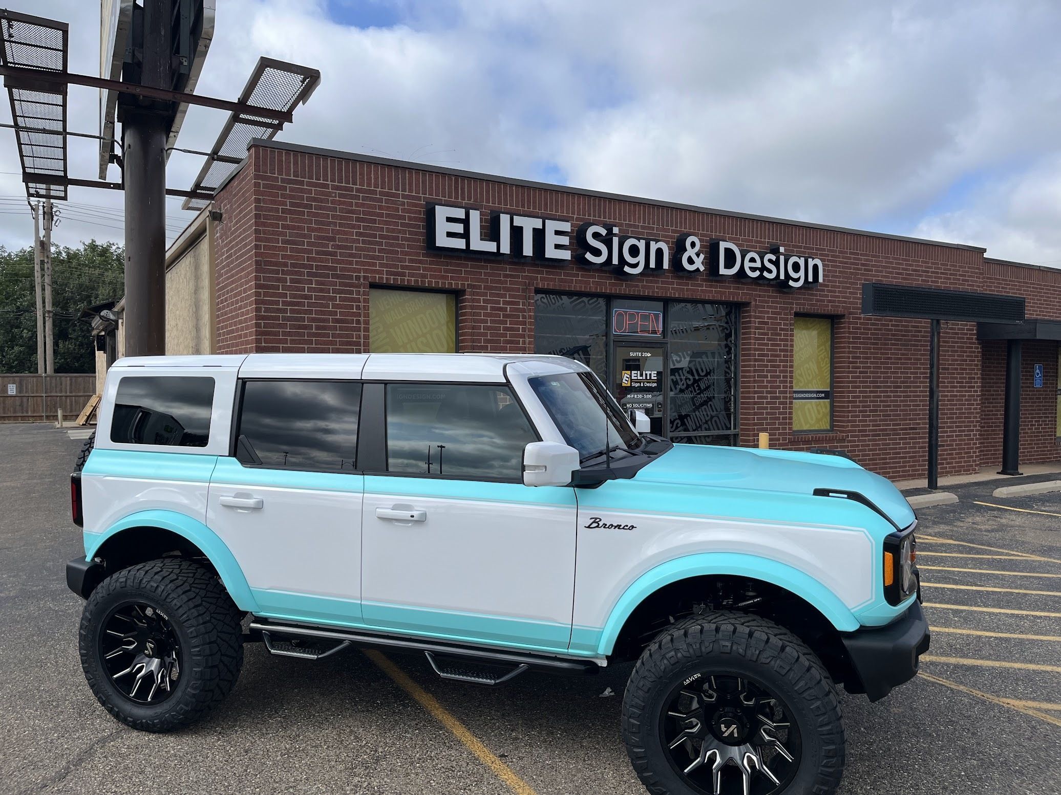 Vehicle Graphics Lubbock, TX - Elite Sign & Design