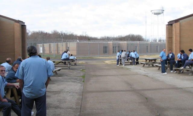 Activists petition Illinois public health department to shut down Vienna prison