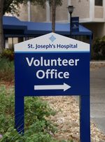 Directional Parking Sign