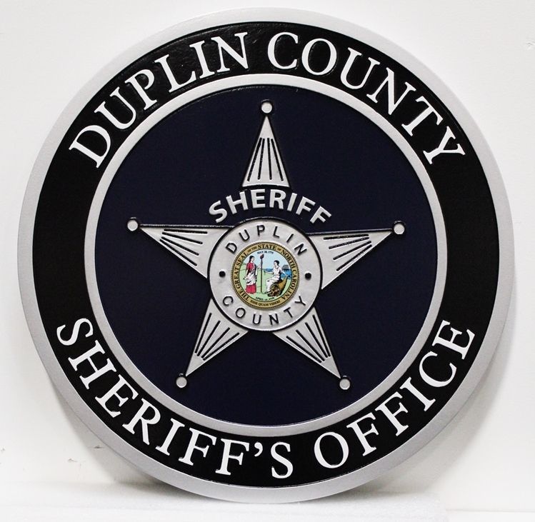 PP-1832 -  Carved 2.5-D Raised Relief HDU Plaque of the Badge of the Sheriff's Office, Duplin County, North Carolina