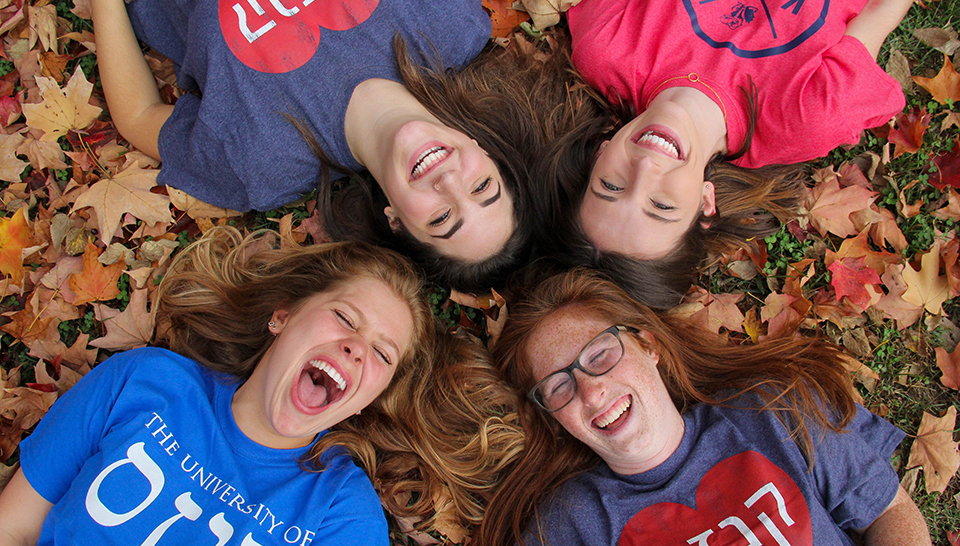 KU Hillel students enjoy informal Jewish educational experiences