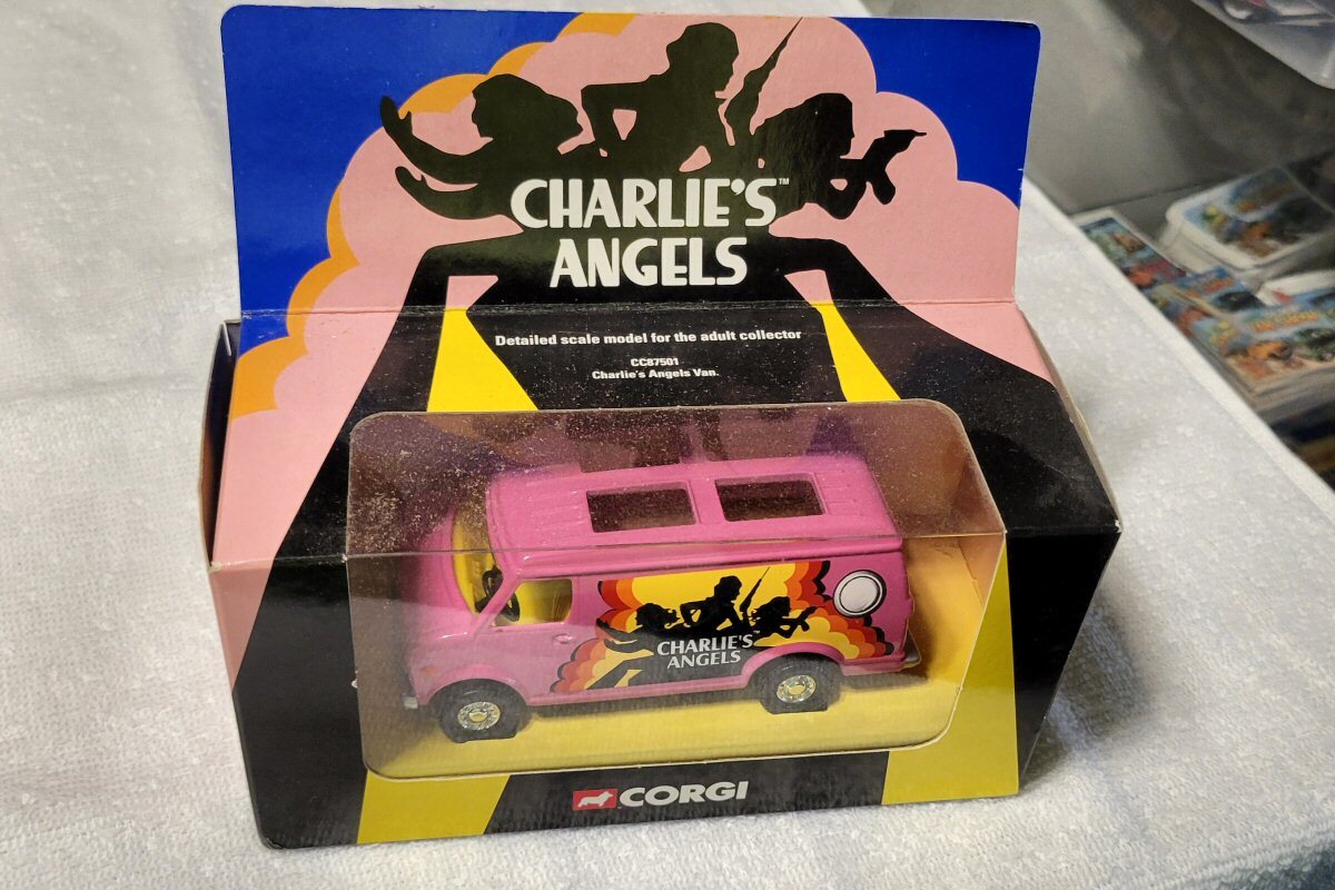Corgi Charlie's Angels Van - 1:36 scale