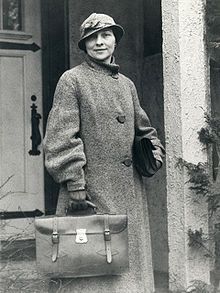 1927: Elizebeth Friedman - cryptanalyst with Bureau of Prohibition