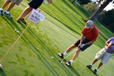 AHEF’s Golf Tournament Raises $25,000 for Anoka-Hennepin Students