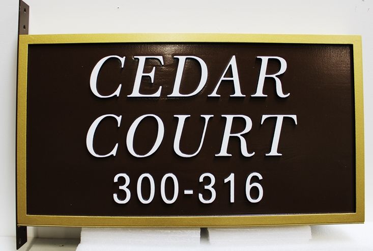 H17084 -  Carved HDU Street Name and Address Number Sign, Cedar Court Way, with Side Bracket 