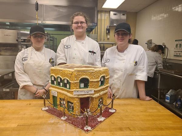 IFL Annual Gingerbread House Contest