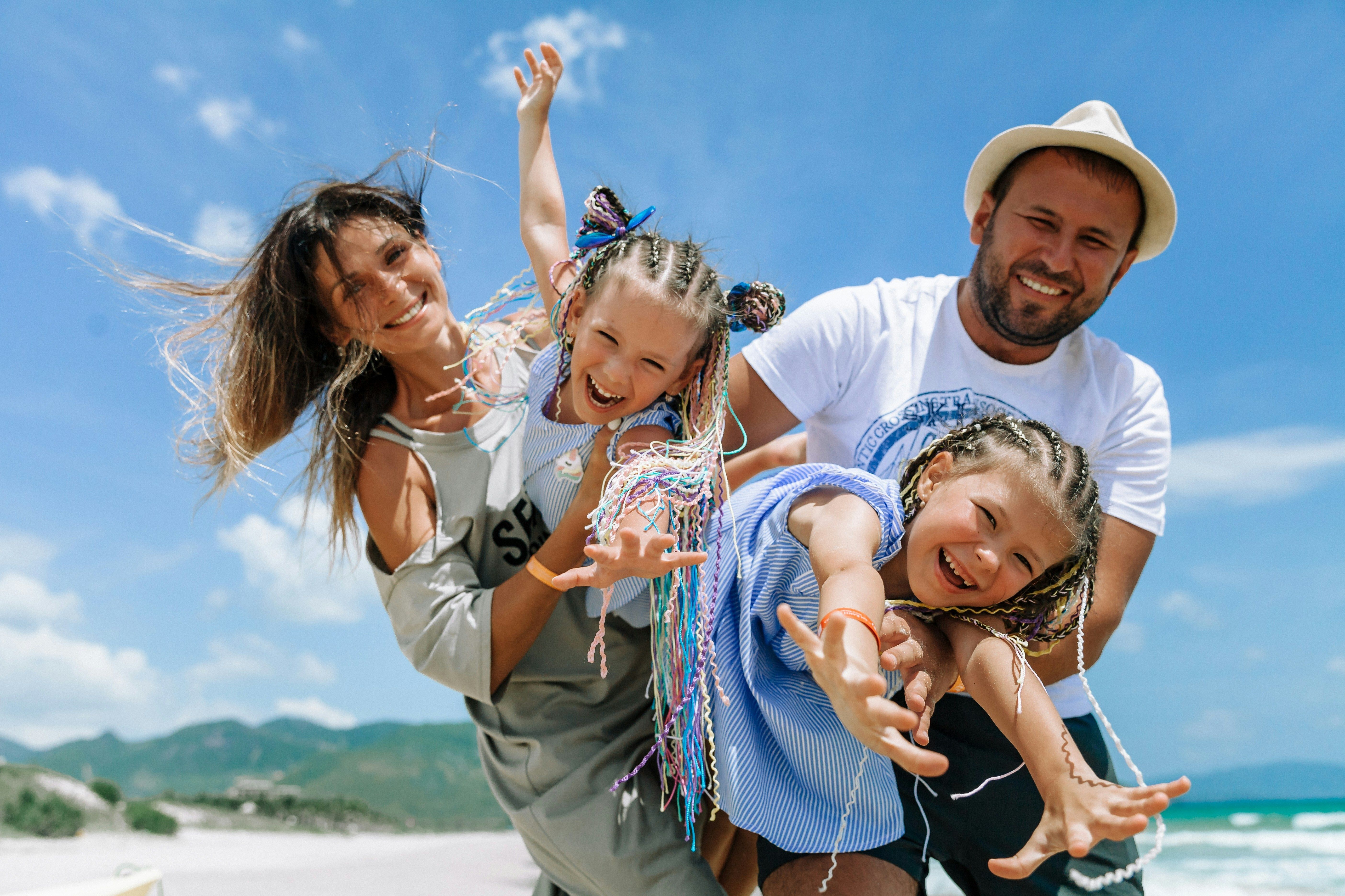 Don’t Get Burned by Scams During Your Summer Vacation