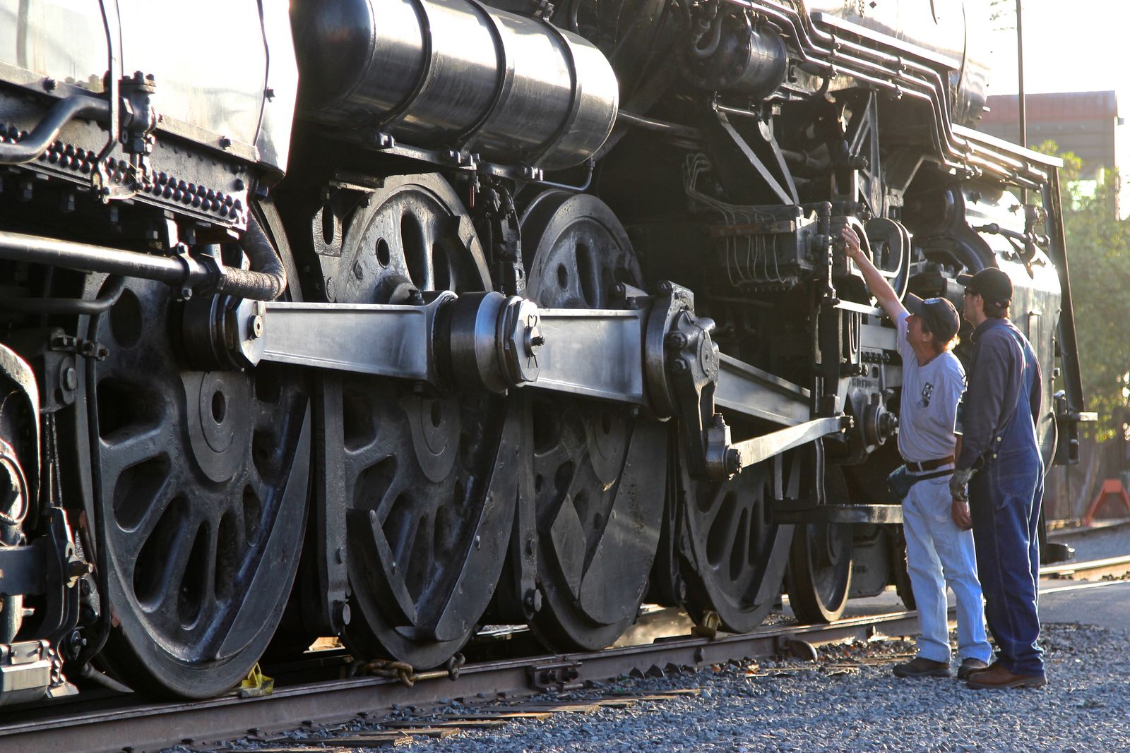 CREW : ABOUT US : San Bernardino Railroad Historical Society