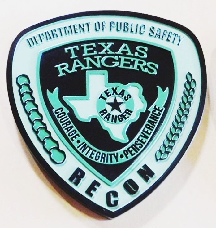 PP-2430 - Carved Plaque of the Shoulder Patch of the Recon Division of the Texas Rangers. 2.5-D Artist-Painted