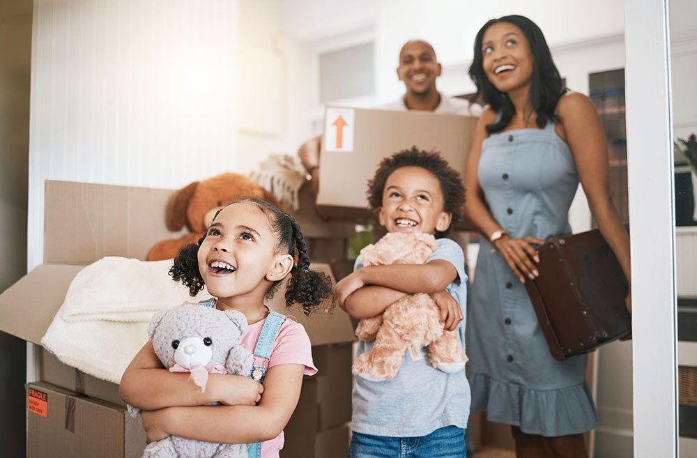 Family moving into house