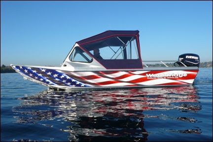 Custom Vinyl Boat Wraps in Seattle