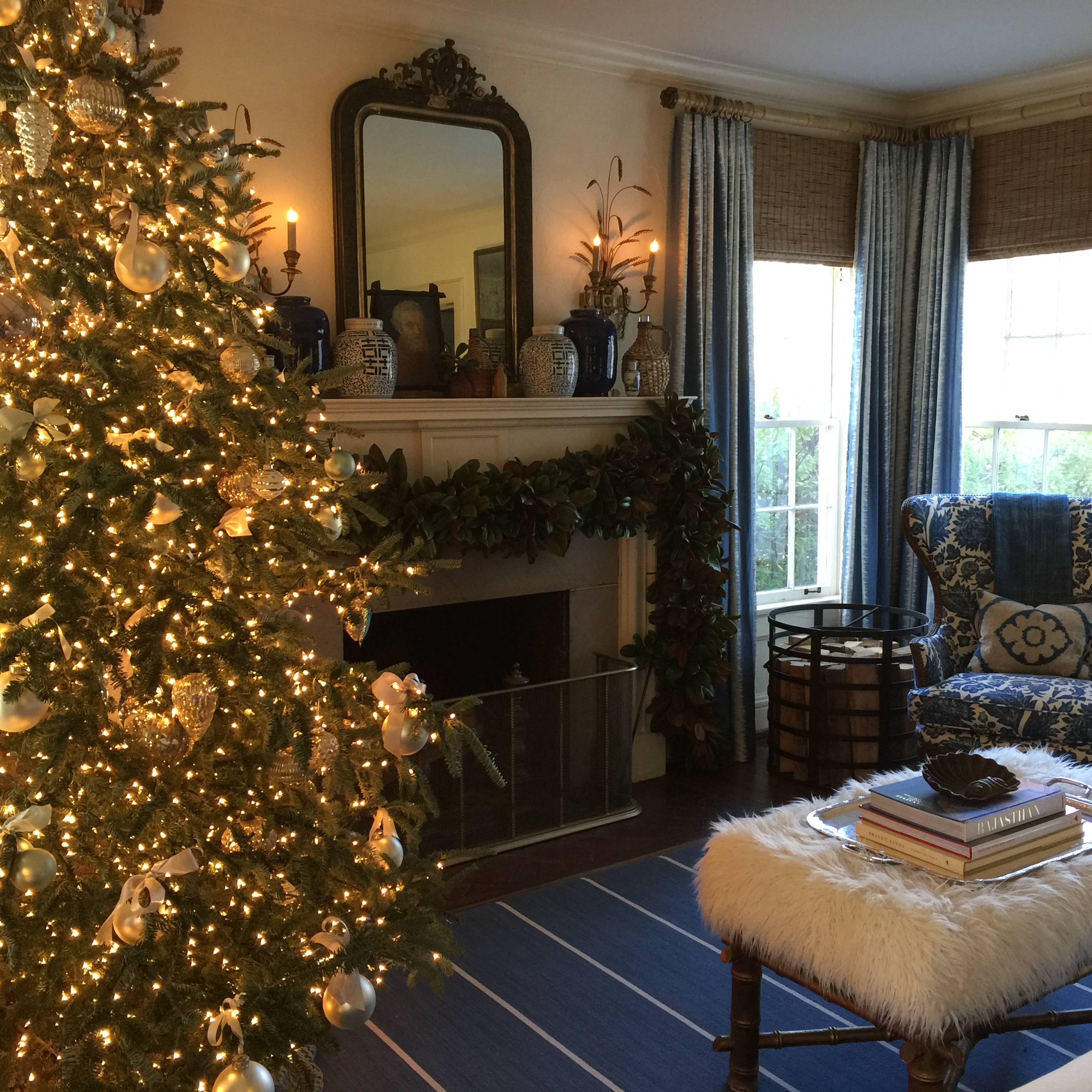 A Warm Welcome Awaits on IPC Holiday House Tour