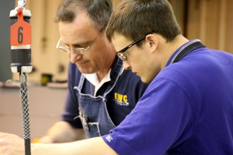 Former EWC welding instructor Leland Vetter