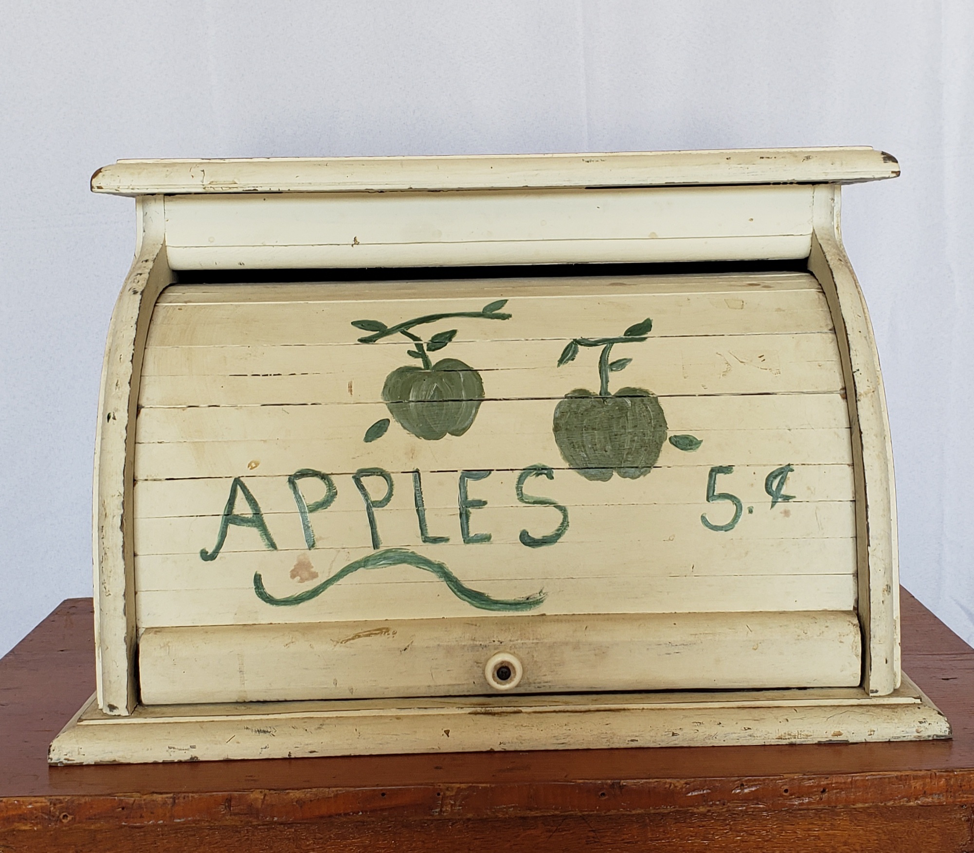 Breadbox "Apples 5¢"