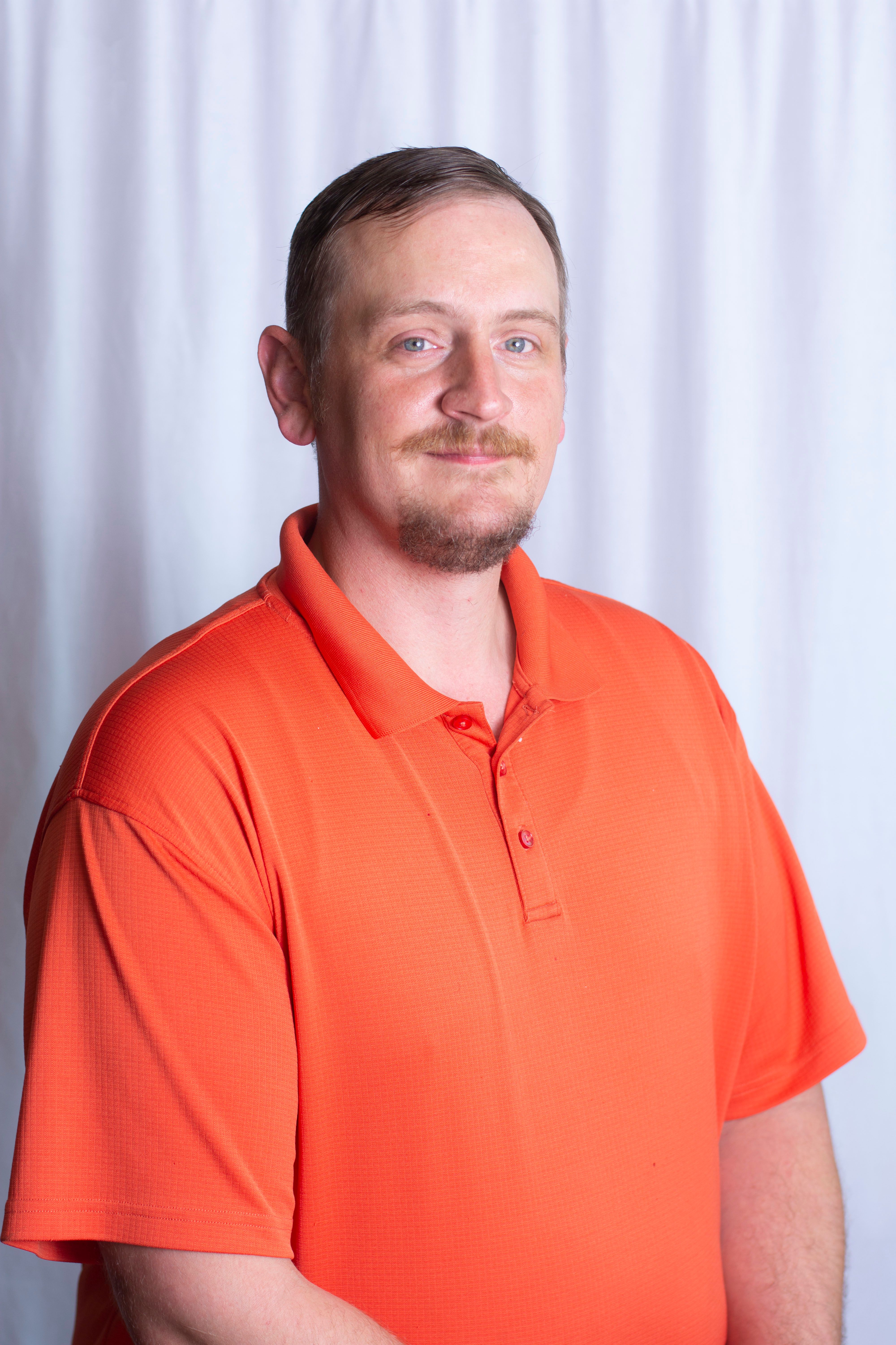 Dustin Holstein