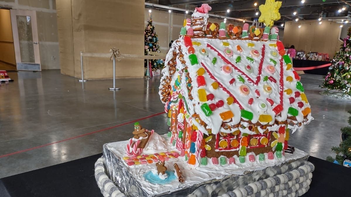 Gingerbread House 2023