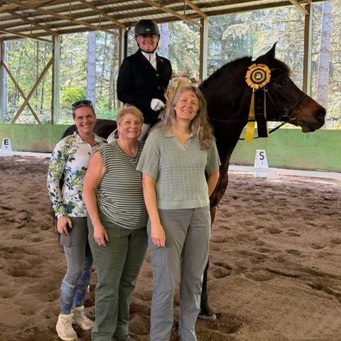 Ruth Murray and Apollo (WA)