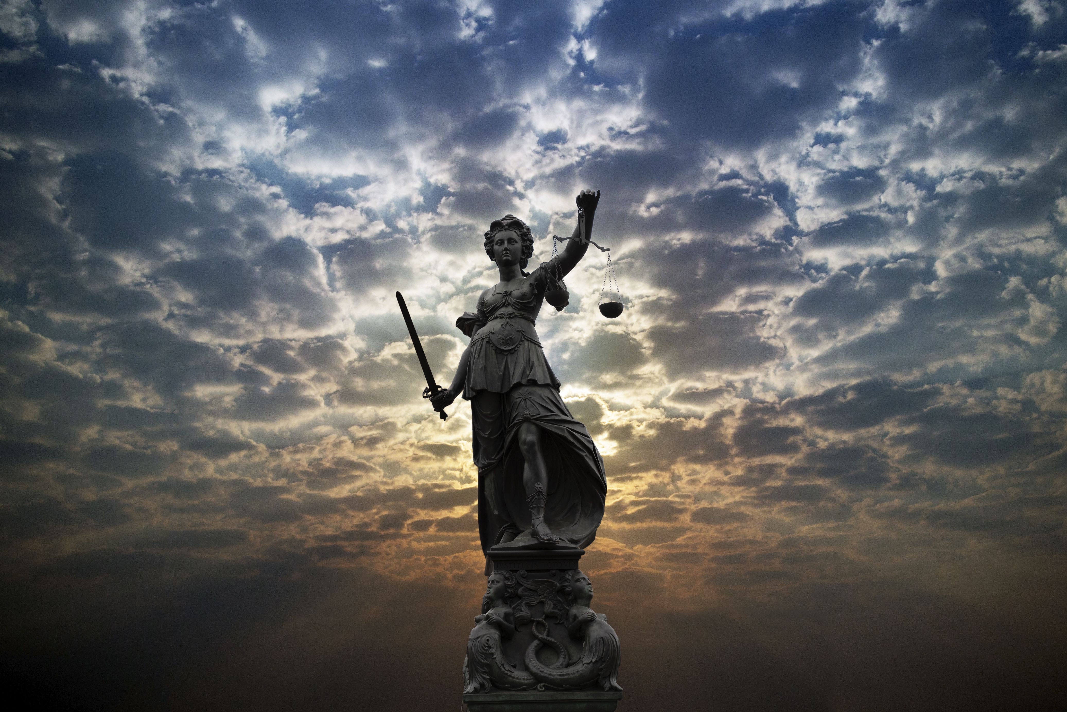 Celebrate Jury Rights Day with Us Online!