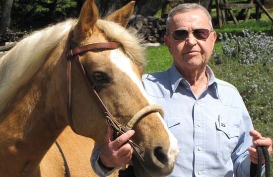 Montana Western Foundation seeks applicants for scholarship honoring world renown equine behaviorist, Dr. Robert M. Miller, DVM