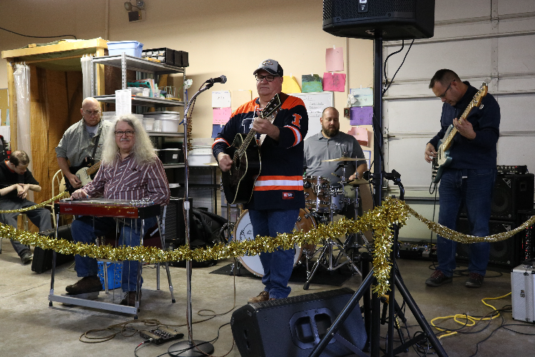 Meet New Twang City!
