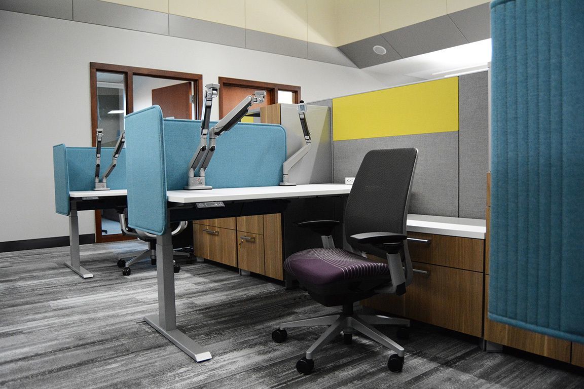 eakes office furniture