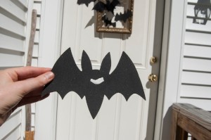 Goodwill Halloween DIY bat decor step 8