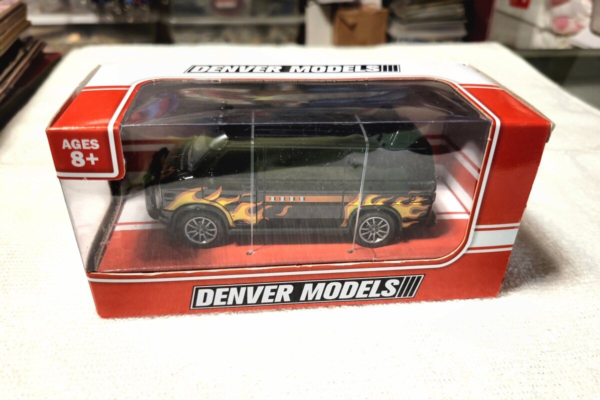 Denver Models Chevy Van - Black w/ Flames - 1:43 scale