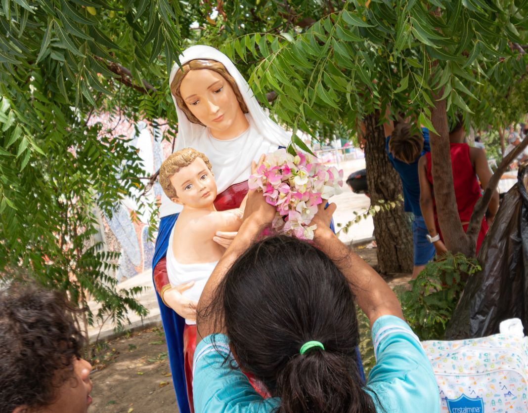 DONDE LA TIERRA TEMBLÓ, LA ESPERANZA SIGUIÓ CAMINANDO