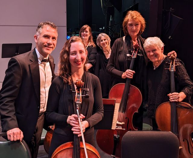 Newport Symphony Orchestra cellists