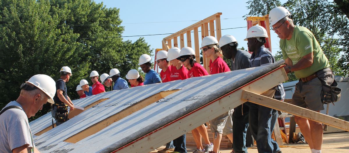 What To Expect on a Build Site Volunteer Get Involved Lincoln