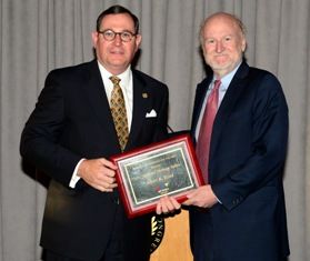 Al Head receives Bess Lomax Hawes National Heritage Fellowship Award